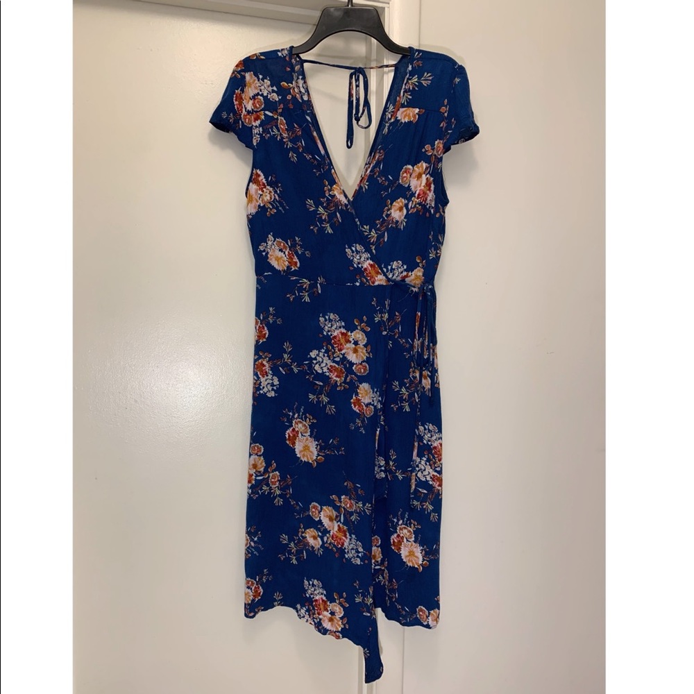 Floral dress with fun details!